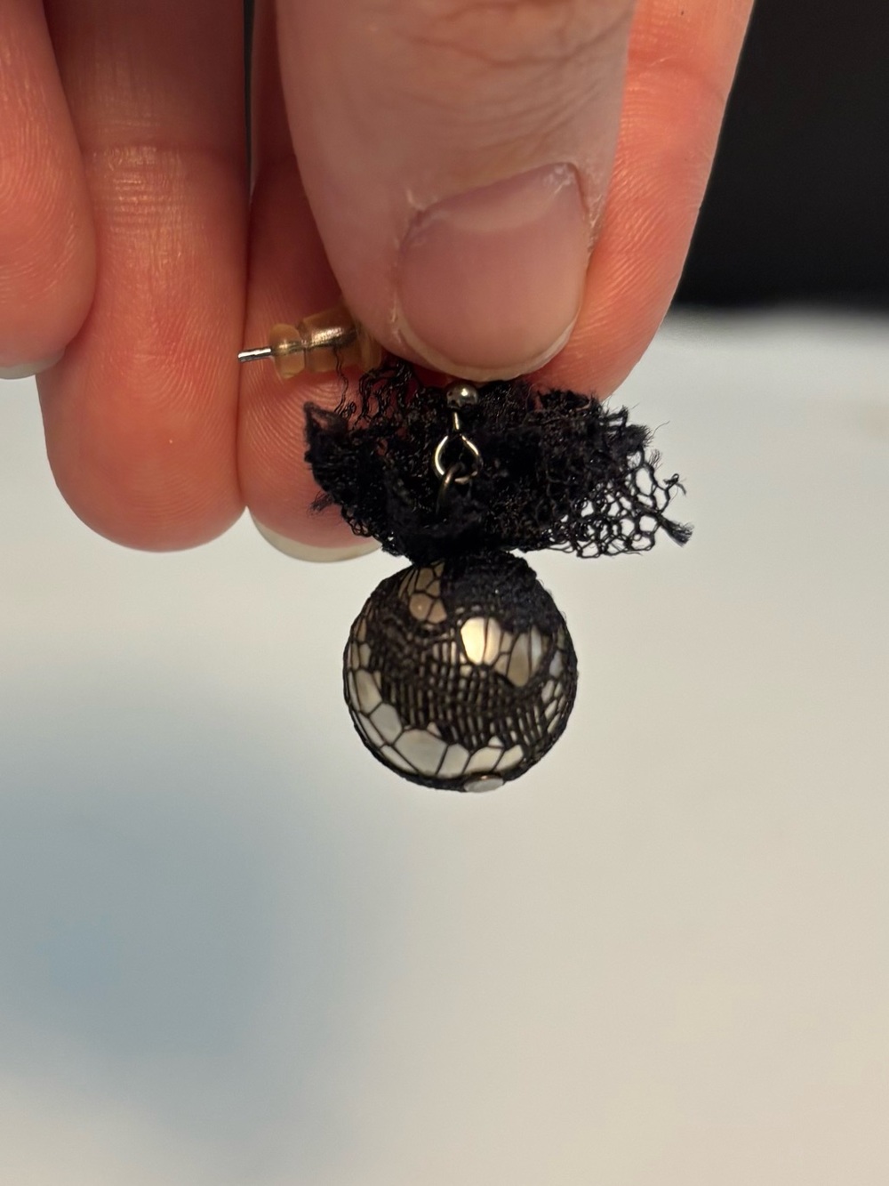 Black Lace Tulle Pearls Statement Necklace & Earring Set - Picture 5 of 5